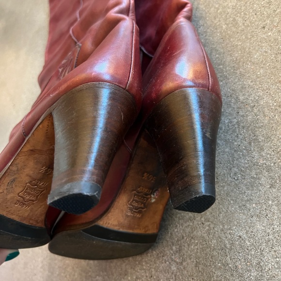 ❣️SOLD❣️Vintage Circa 1970’s Strafford Italian leather boot w fan detail size 6 - Picture 9 of 11